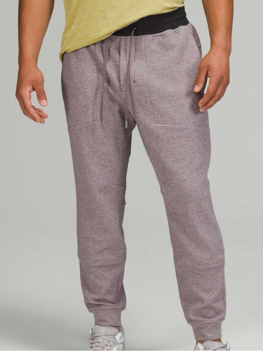 EUC Lululemon At Ease Jogger‎